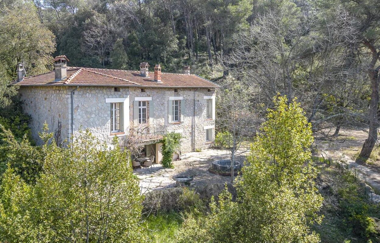 maison 7 pièces 300 m2 à vendre à Mougins (06250)