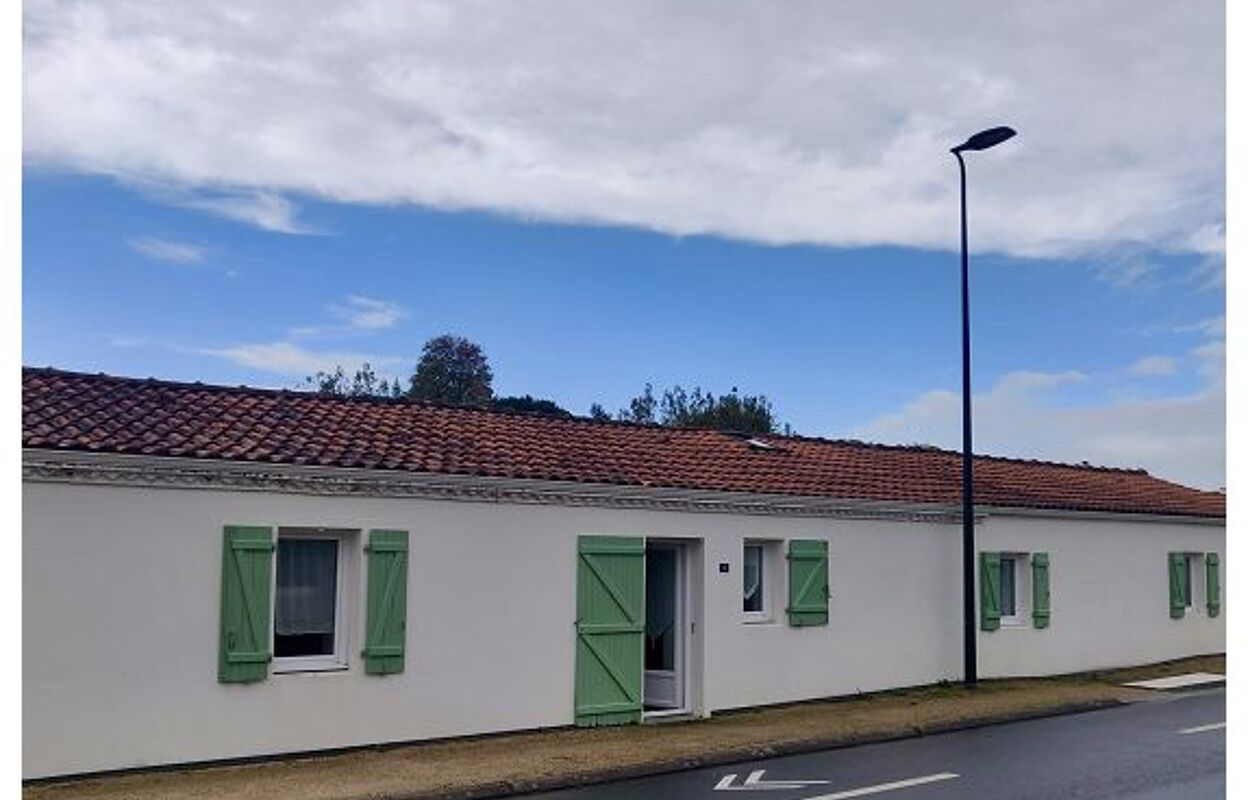 maison 4 pièces 92 m2 à vendre à Sainte-Pazanne (44680)