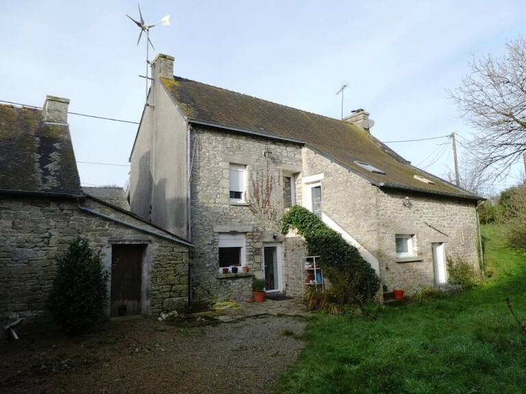 Maison en pierres — photo 1
