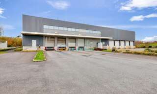 Local industriel  3668 m² à louer à Villeparisis (77270)