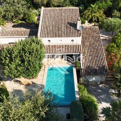 Maison 4 pièces 990000 €