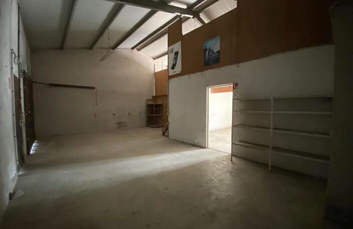 À louer - locaux d'activité de 367 m² à Castres — photo 5