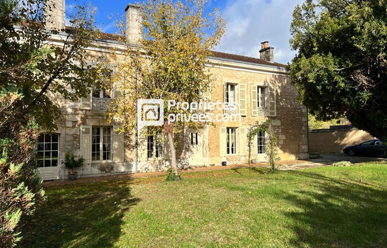 maison 10 pièces 310 m2 à vendre à Chancelade (24650)