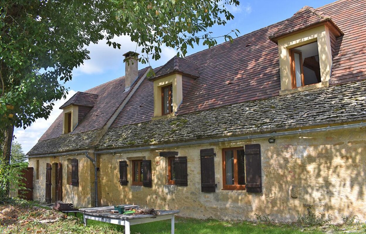 maison 6 pièces 188 m2 à vendre à Tamniès (24620)