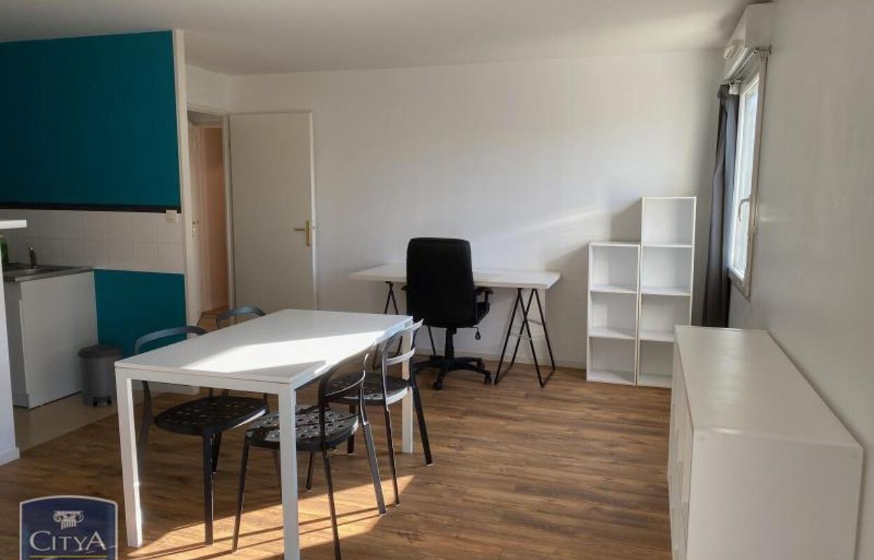 appartement 2 pièces 51 m2 à louer à Poitiers (86000)