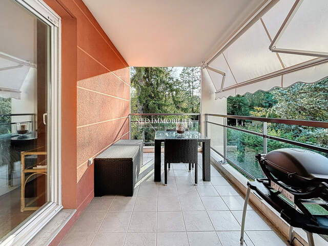 À acheter grand T3 à Sainte Foy Lès Lyon (69) : appartement — photo du bien
