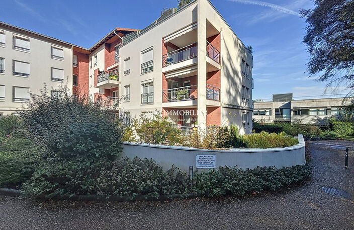 À acheter grand T3 à Sainte Foy Lès Lyon (69) : appartement — photo 2
