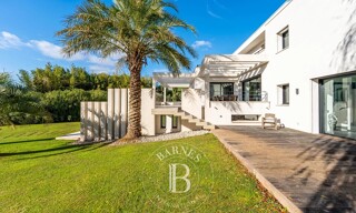 Maison 8 Pièces 447 m² à vendre à Aix-en-Provence (13100)