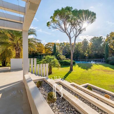 Maison 8 pièces 5250000 €