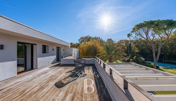 Propri&eacute;t&eacute; 8 pièces  à vendre Aix-en-Provence 13100