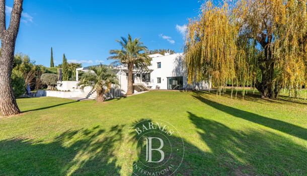 Propri&eacute;t&eacute; 8 pièces  à vendre Aix-en-Provence 13100