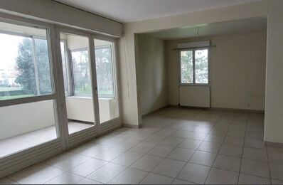 location appartement 1 240 € CC /mois à proximité de Replonges (01750)