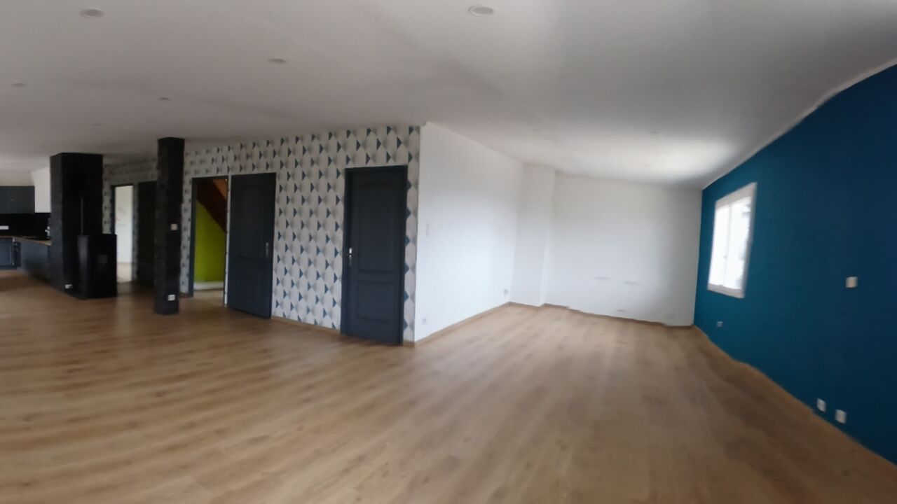 maison 5 pièces 117 m2 à vendre à Vittel (88800)