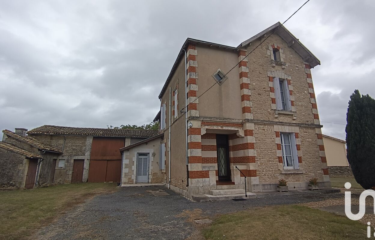 maison 7 pièces 127 m2 à vendre à Vançais (79120)