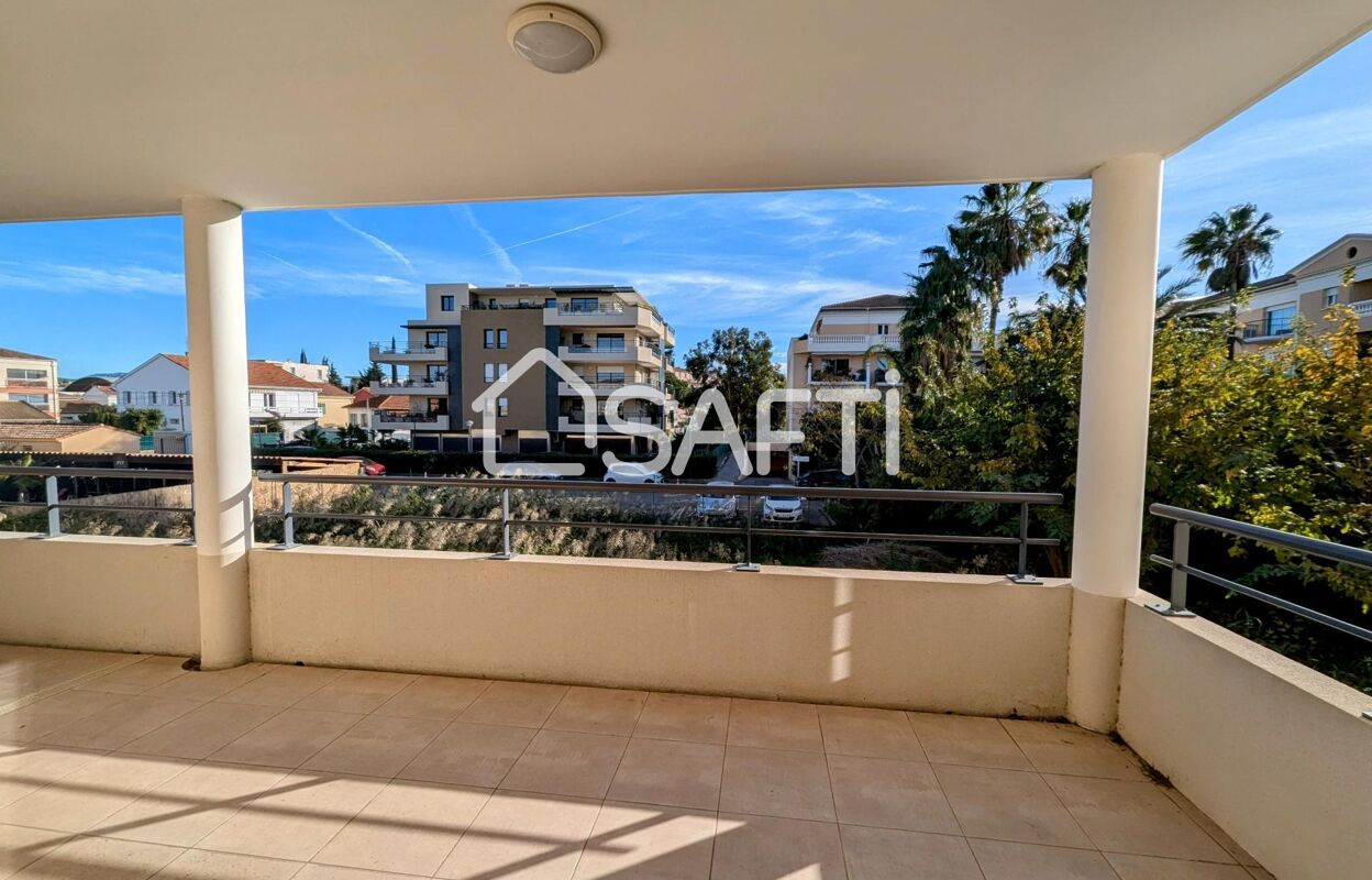 appartement 2 pièces 47 m2 à vendre à Saint-Raphaël (83530)