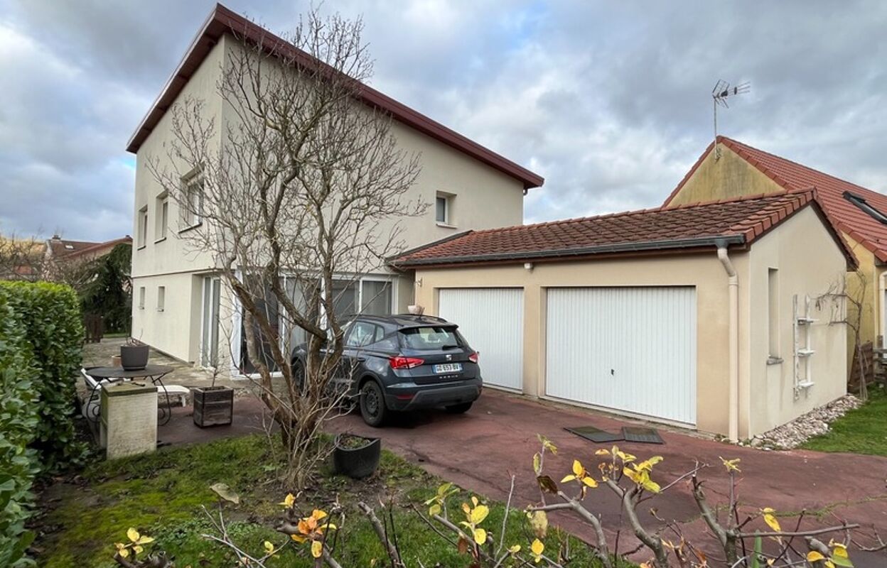 maison 8 pièces 110 m2 à vendre à Rosières-Aux-Salines (54110)