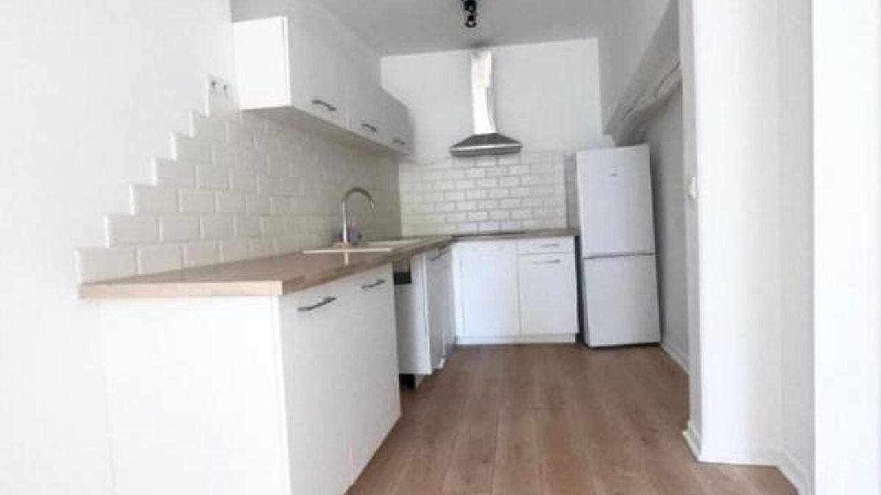 appartement 2 pièces 36 m2 à louer à Roquevaire (13360)