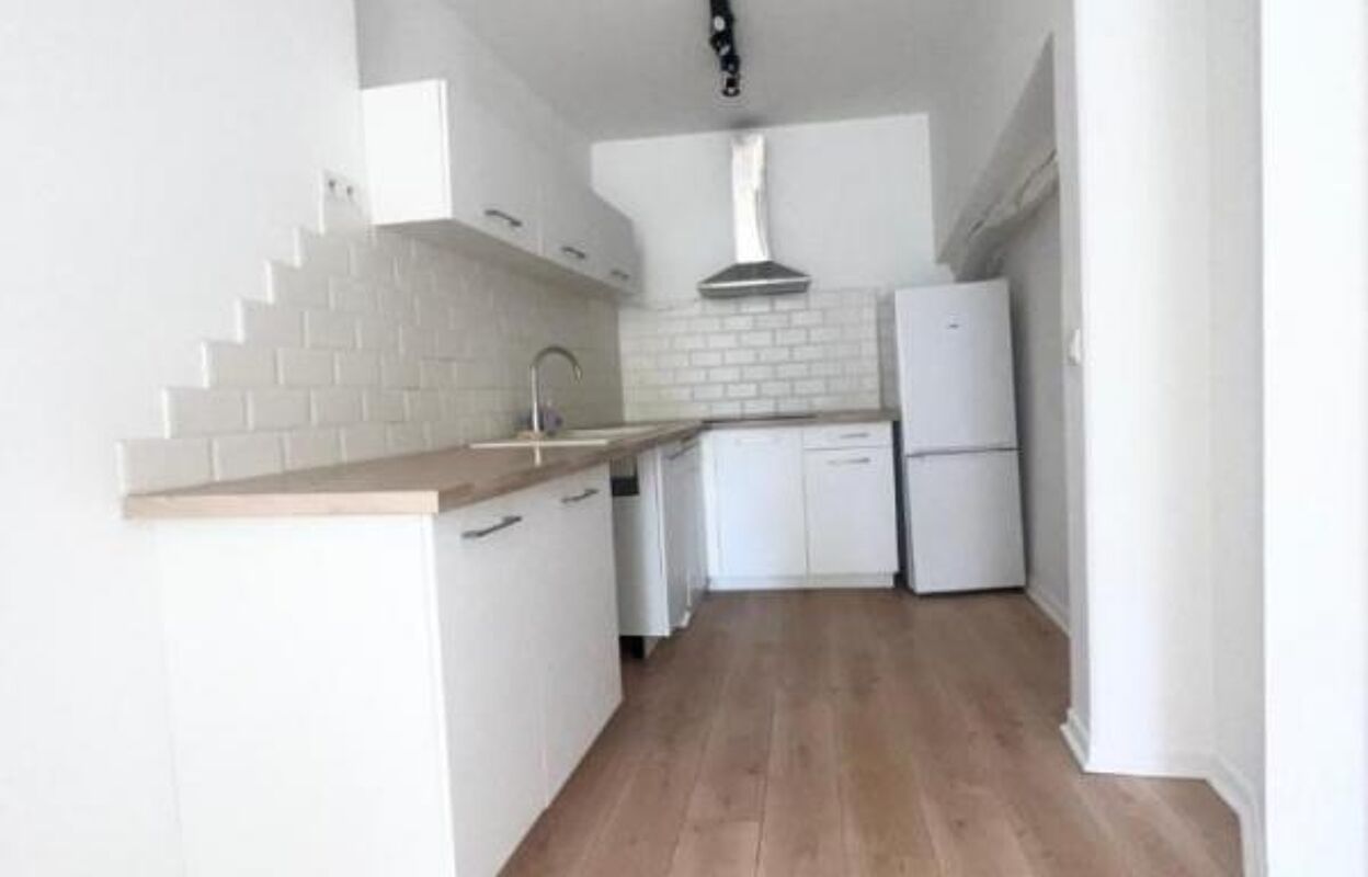 appartement 2 pièces 36 m2 à louer à Roquevaire (13360)