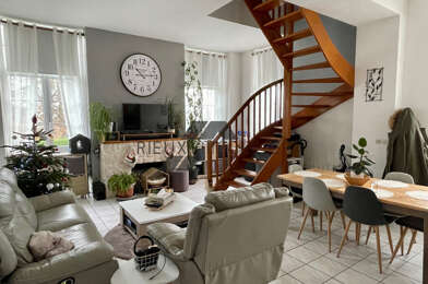 Appartement 4 pièces 164000 €