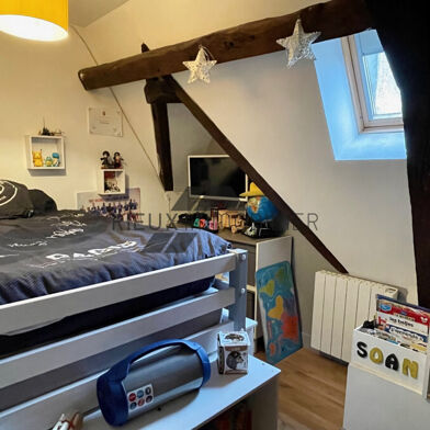 Appartement 4 pièces 164000 €