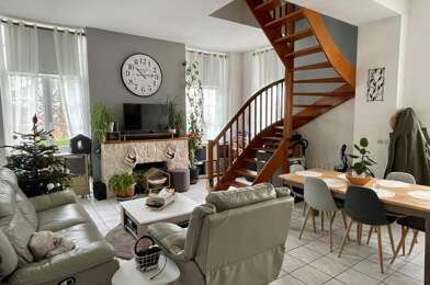 Appartement 4 pièces 164000 €