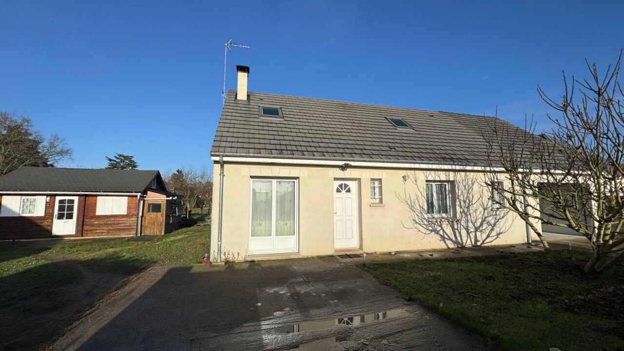 maison 6 pièces 97 m2 à vendre à Saint-Hilaire-Saint-Mesmin (45160)