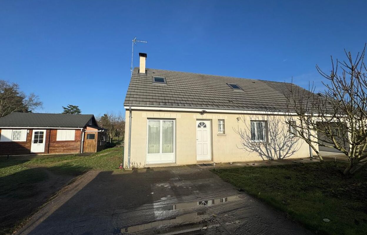 maison 6 pièces 97 m2 à vendre à Saint-Hilaire-Saint-Mesmin (45160)