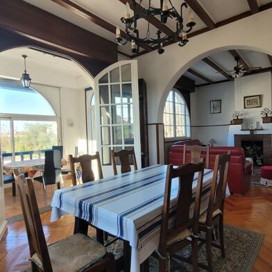 Maison 6 pièces 840000 €