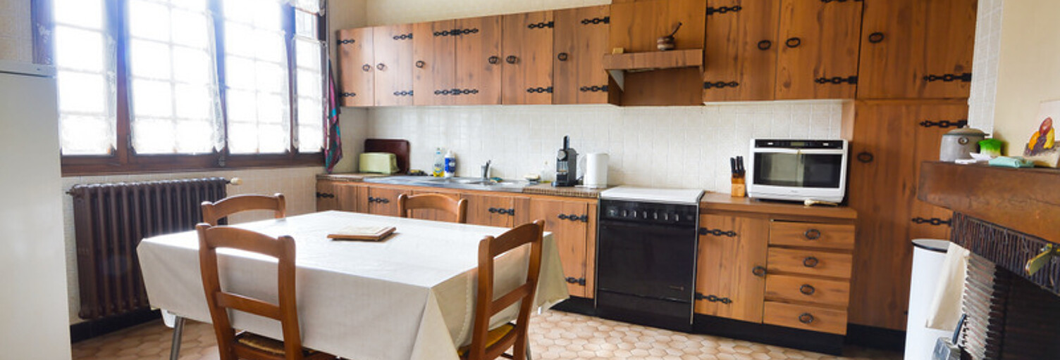 Maison 7 Pièces 157 m² à vendre à Massignac (16310)