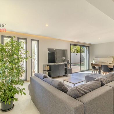 Maison 7 pièces 170 m²