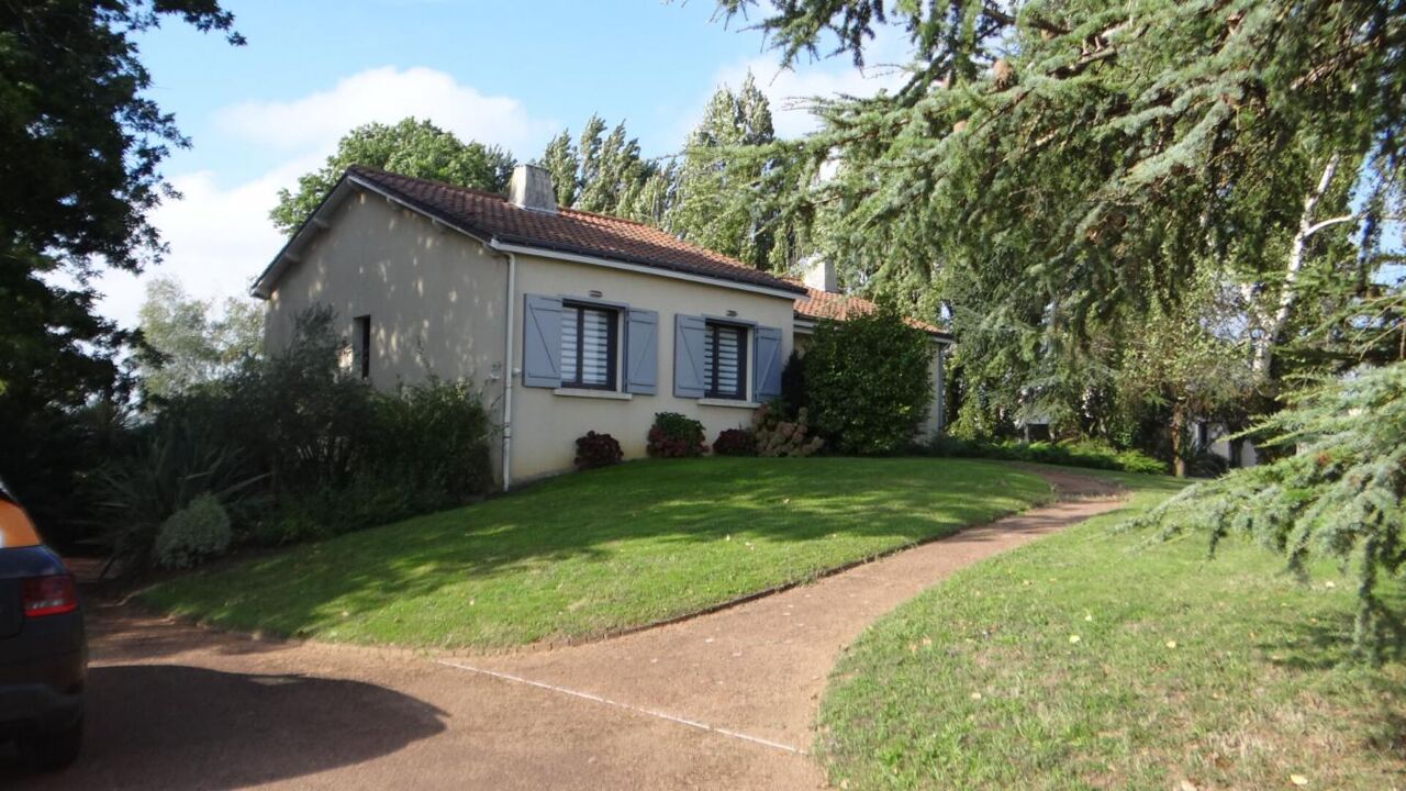 maison 6 pièces 95 m2 à vendre à Saint-Crespin-sur-Moine (49230)