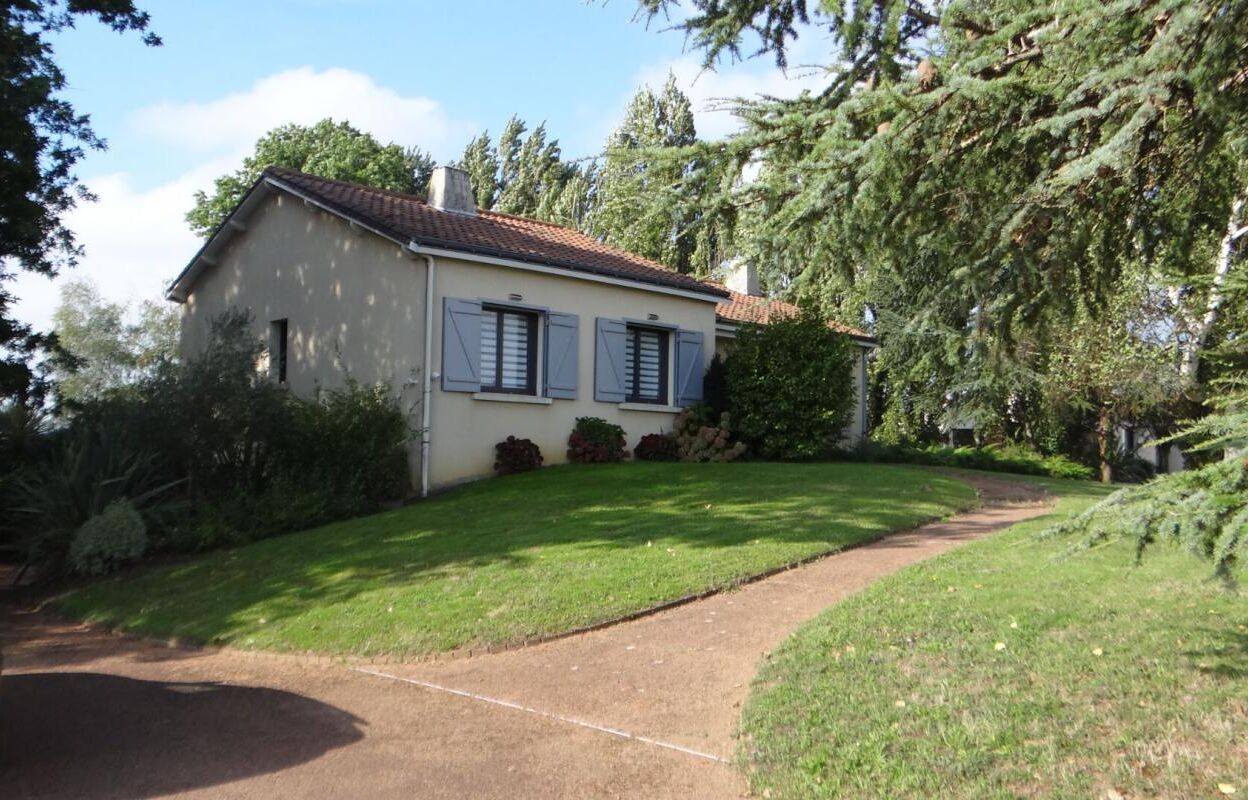 maison 6 pièces 95 m2 à vendre à Saint-Crespin-sur-Moine (49230)