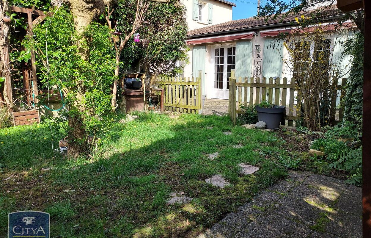 maison 5 pièces 147 m2 à vendre à Niort (79000)