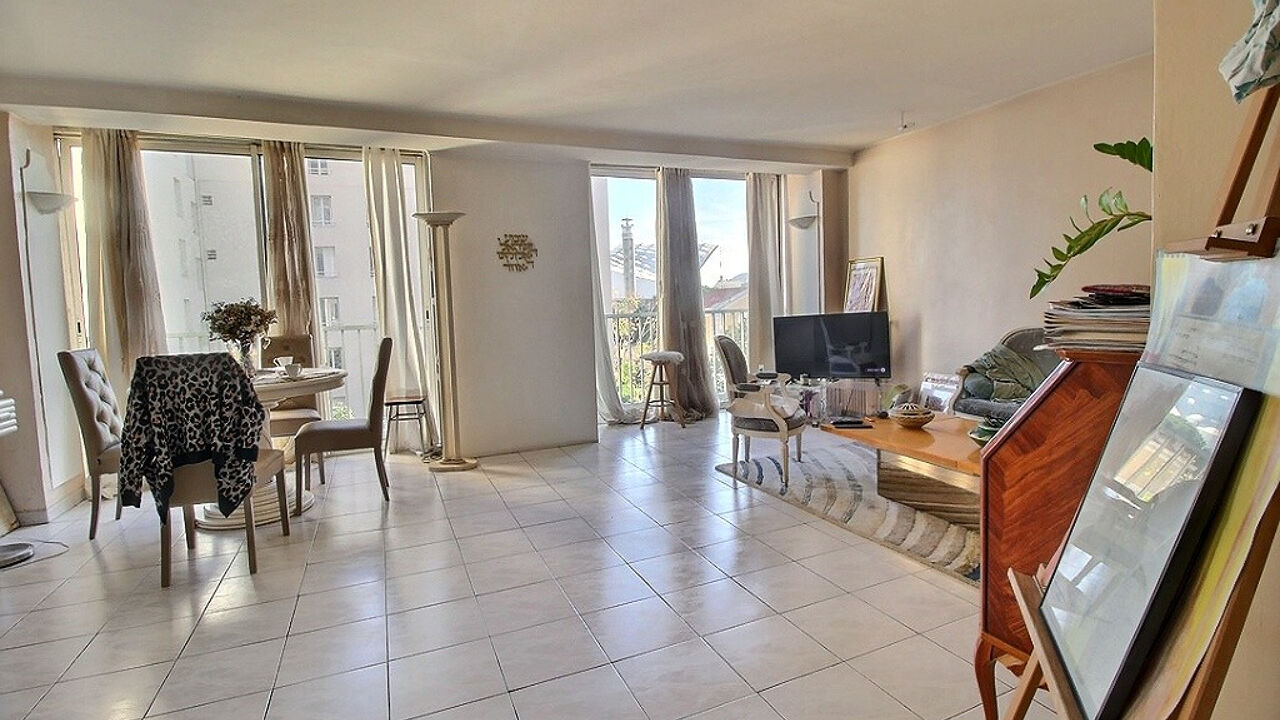 appartement 5 pièces 98 m2 à vendre à Marseille 8 (13008)