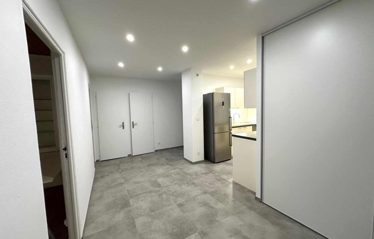 appartement 5 pièces 101 m2 à louer à Grenoble (38000)