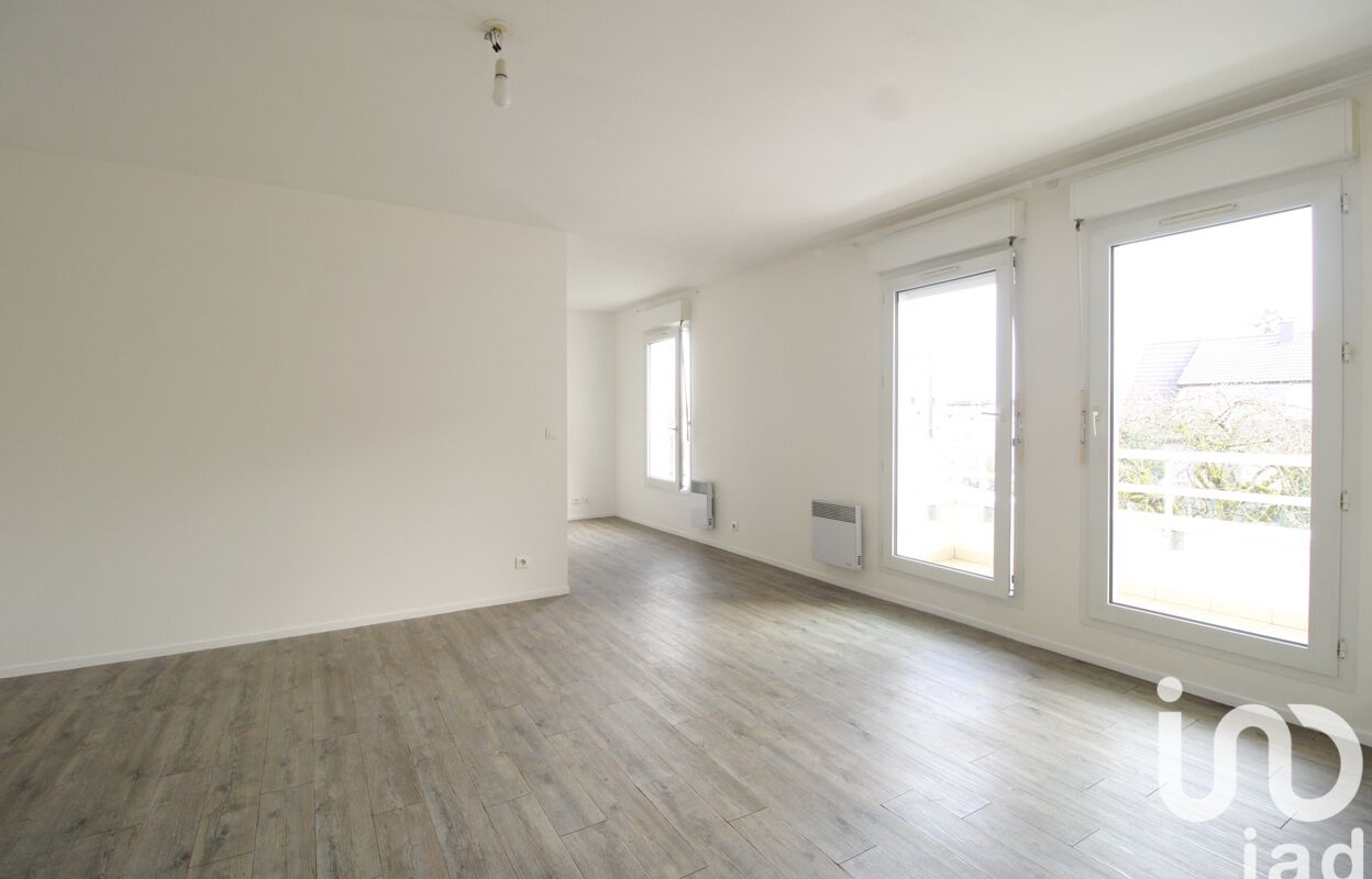 appartement 2 pièces 50 m2 à vendre à Saint-Cyr-l'École (78210)