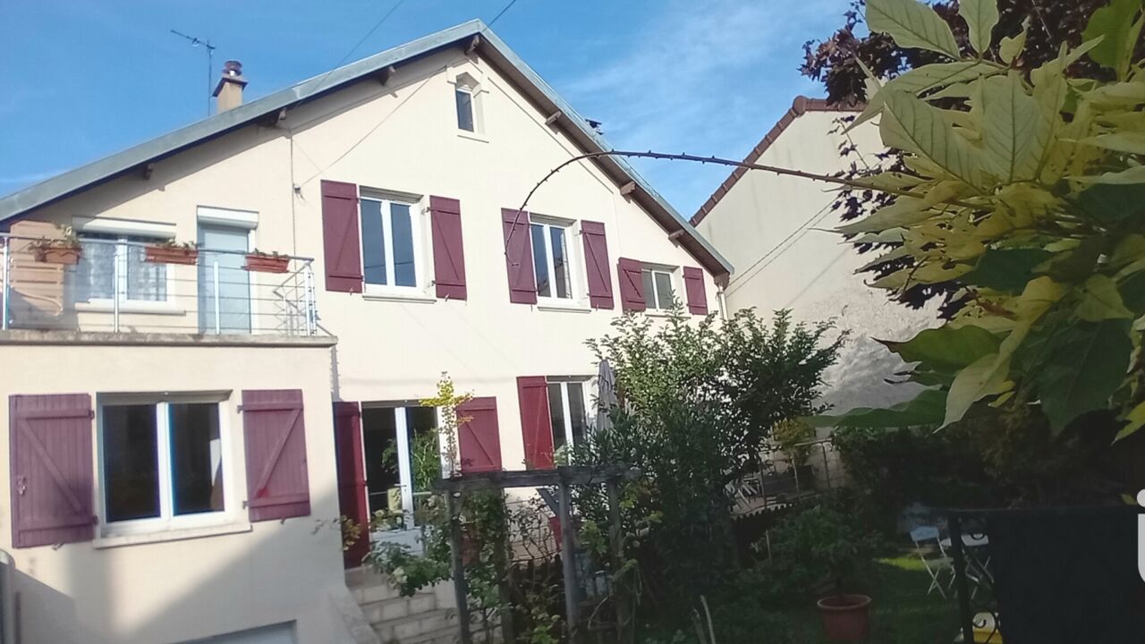 maison 6 pièces 135 m2 à vendre à Colombes (92700)