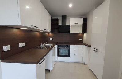 location appartement 680 € CC /mois à proximité de Pau (64000)