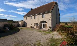 Maison 7 Pièces 240 m² à vendre à Broye-Aubigney-Montseugny (70140)