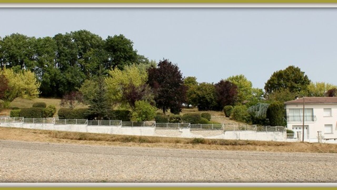 maison 7 pièces 215 m2 à vendre à Chalais (16210)