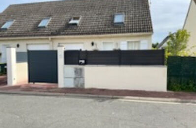 location maison 780 € CC /mois à proximité de Château-Renard (45220)