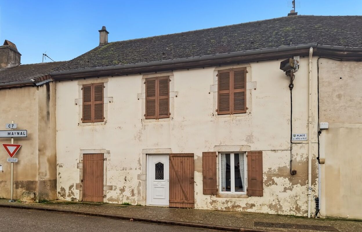 maison 4 pièces 120 m2 à vendre à Beaufort (39190)