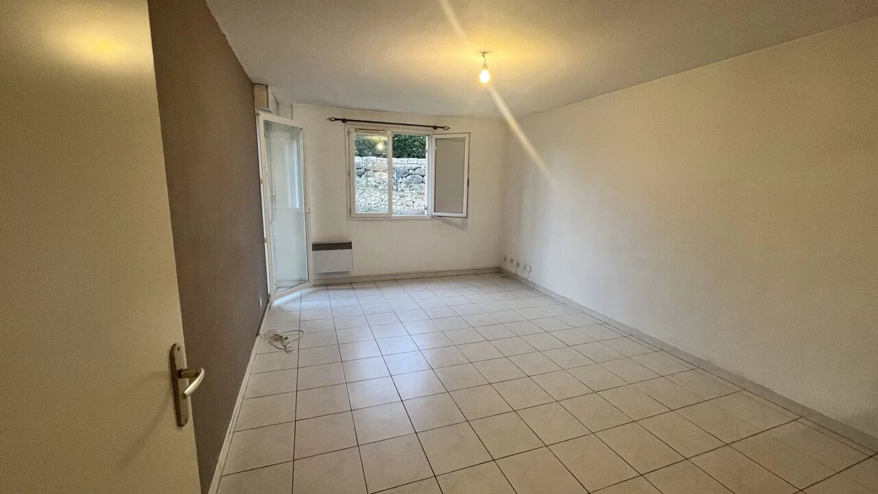 appartement 3 pièces 53 m2 à louer à Gattières (06510)