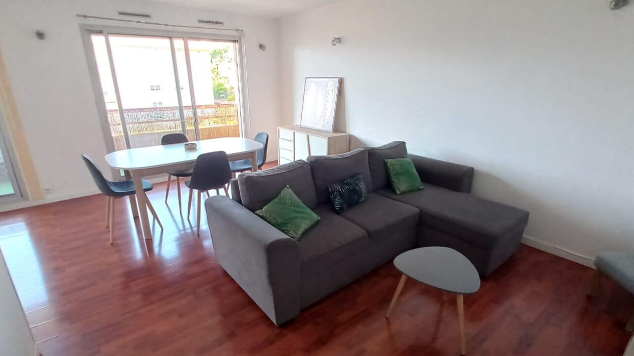 appartement 2 pièces 49 m2 à vendre à Nice (06200)