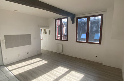 location appartement 380 € CC /mois à proximité de Le Petit-Quevilly (76140)