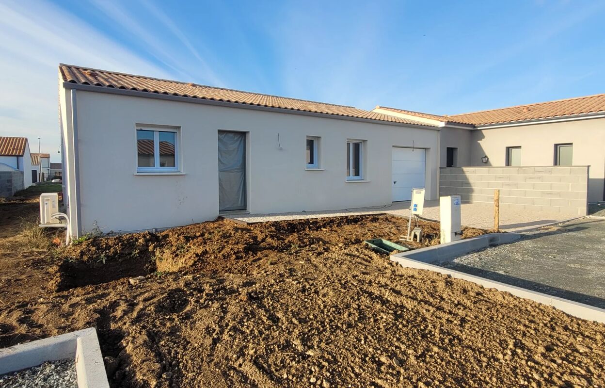 maison 4 pièces 109 m2 à louer à Niort (79000)