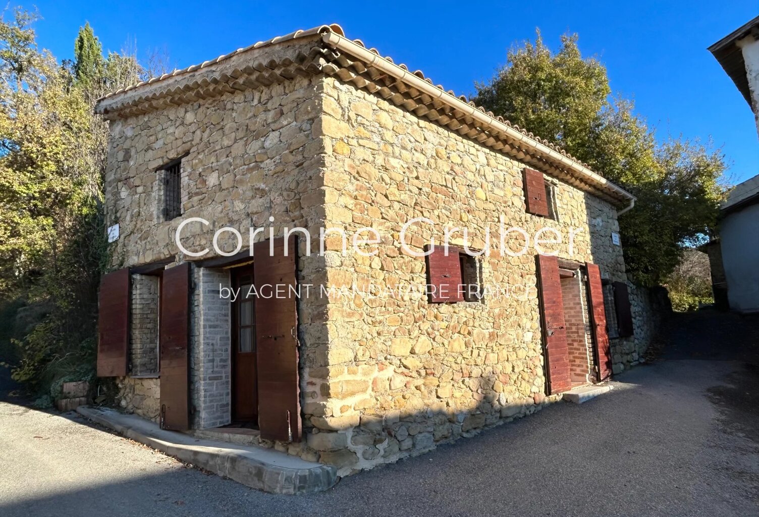EXCLUSIVITÉ Proche DIGNE, petite maison en Pierre — photo 1