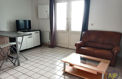 location appartement 500 € CC /mois à proximité de Guipry (35480)