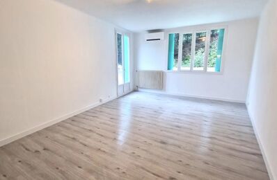 location appartement 950 € CC /mois à proximité de Saint-André-de-la-Roche (06730)