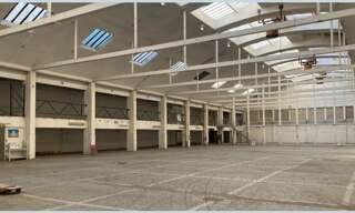 Local industriel 4 Pièces 4400 m² à louer à La Courneuve (93120)